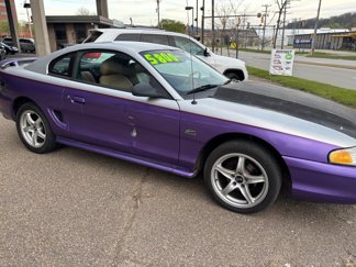 Used 1995 Ford Mustang GT image 1