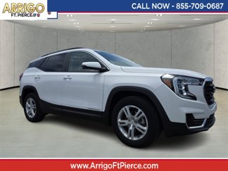 Used 2022 GMC Terrain SLE w/ Driver Convenience Package image 1