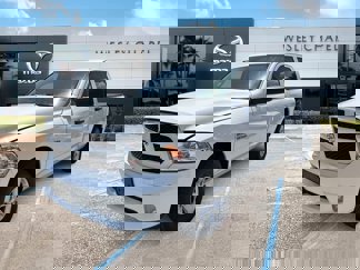 Used 2017 RAM 1500 Express image 1