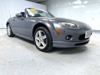 Used 2006 MAZDA MX-5 Miata Touring w/ Appearance Pkg image 1