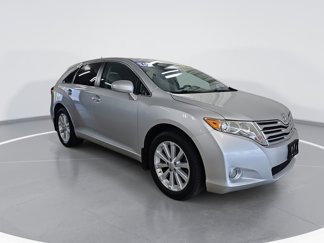 Used 2010 Toyota Venza AWD image 1