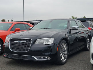 Used 2018 Chrysler 300 Limited image 1