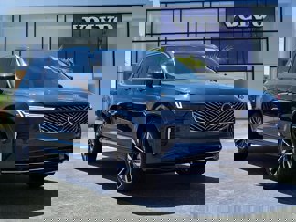 New 2025 Volvo XC90 B5 Plus w/ Protection Package Premier image 1