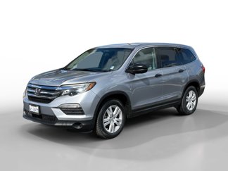Used 2018 Honda Pilot LX image 1