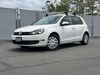 Used 2014 Volkswagen Golf 4-Door image 1