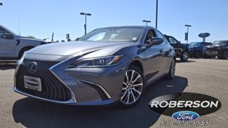 Used 2019 Lexus ES 300h image 1
