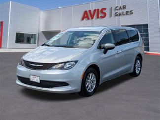 Used 2023 Chrysler Voyager LX image 1