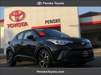 Used 2021 Toyota C-HR XLE image 1