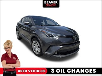 Used 2019 Toyota C-HR LE image 1