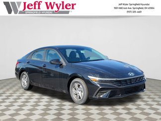 New 2025 Hyundai Elantra SE image 1
