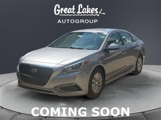 Used 2016 Hyundai Sonata SE image 1
