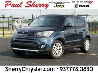 Used 2017 Kia Soul + image 1