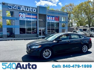 Used 2019 Ford Fusion SE image 1
