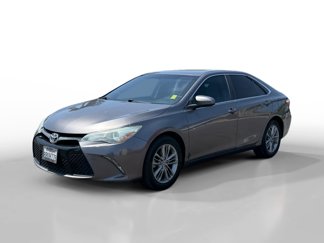 Used 2016 Toyota Camry SE image 1