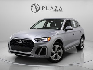Certified 2024 Audi Q5 2.0T Premium Plus image 1