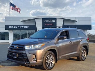 Used 2019 Toyota Highlander XLE image 1