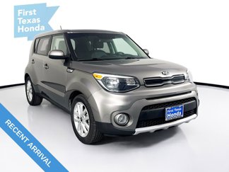 Used 2019 Kia Soul + image 1