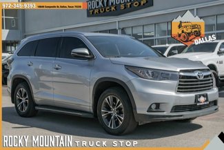 Used 2016 Toyota Highlander XLE image 1