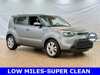 Used 2015 Kia Soul + image 1