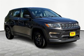 Used 2019 Jeep Compass Sport image 1