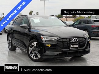 Used 2022 Audi e-tron Premium w/ Convenience Plus Package image 1