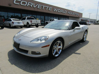Used 2005 Chevrolet Corvette Coupe w/ Preferred Equipment Group video 1