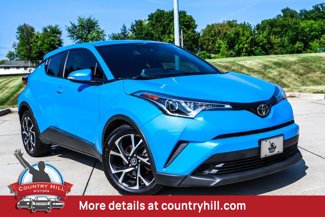 Used 2019 Toyota C-HR XLE image 1