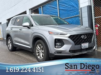 Used 2020 Hyundai Santa Fe SE image 1