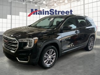 Used 2023 GMC Terrain SLT image 1