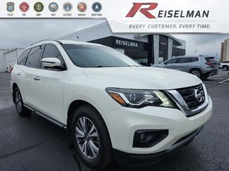 Used 2020 Nissan Pathfinder SL image 1