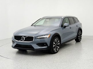 Certified 2022 Volvo V60 T5 Cross Country w/ Advanced Package image 1