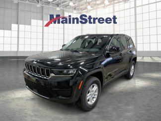 New 2025 Jeep Grand Cherokee Laredo image 1