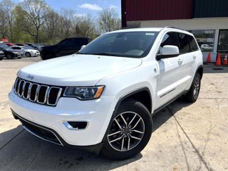 Used 2020 Jeep Grand Cherokee Laredo w/ Quick Order Package 2BN North image 1