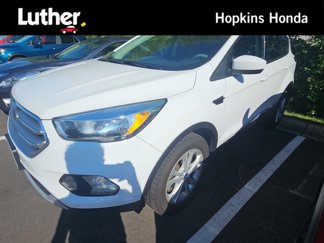 Used 2017 Ford Escape SE w/ SE Cold Weather Package image 1