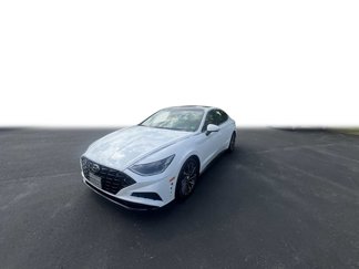 Used 2022 Hyundai Sonata Limited w/ Preferred Accessory Package image 1
