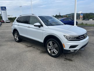 Used 2018 Volkswagen Tiguan SEL Premium image 1