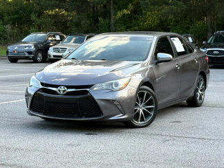 Used 2016 Toyota Camry XSE image 1