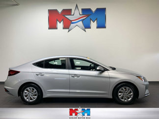Used 2019 Hyundai Elantra SE image 1