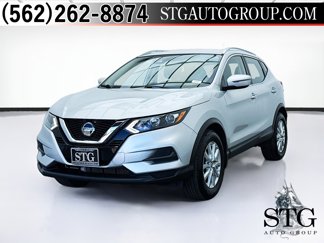 Used 2020 Nissan Rogue Sport SV image 1