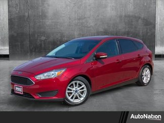 Used 2016 Ford Focus SE image 1