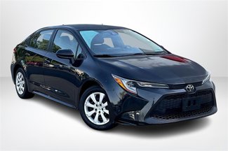 Used 2022 Toyota Corolla LE image 1