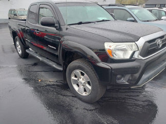 Used 2012 Toyota Tacoma 4x4 Access Cab w/ SR5 Pkg image 1