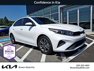Used 2022 Kia Forte LXS image 1