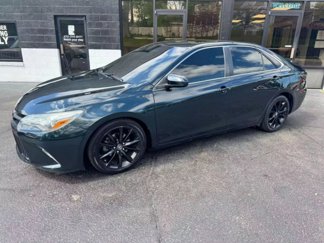 Used 2016 Toyota Camry XLE image 1