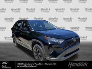 Used 2019 Toyota RAV4 LE image 1