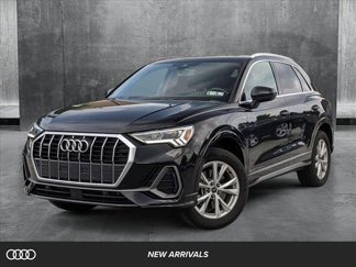 Used 2024 Audi Q3 2.0T Premium image 1