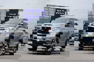 Used 2016 Toyota Highlander Plus image 1