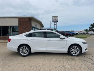 Used 2019 Chevrolet Impala LT image 1