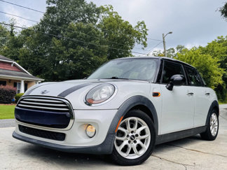 Used 2015 MINI Cooper 4-Door Hardtop image 1
