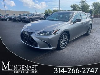 Used 2021 Lexus ES 250 w/ Premium Package image 1